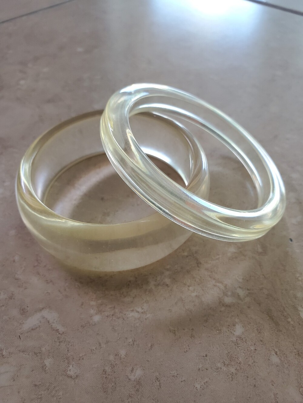 Translucent Clear Acrylic Resin Vintage Bangle Bracelets - Set of 2